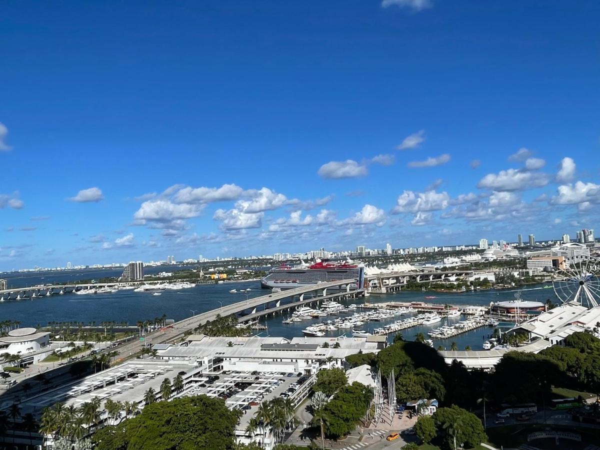 Beautiful Downtown Ocean View. Daire Miami Dış mekan fotoğraf