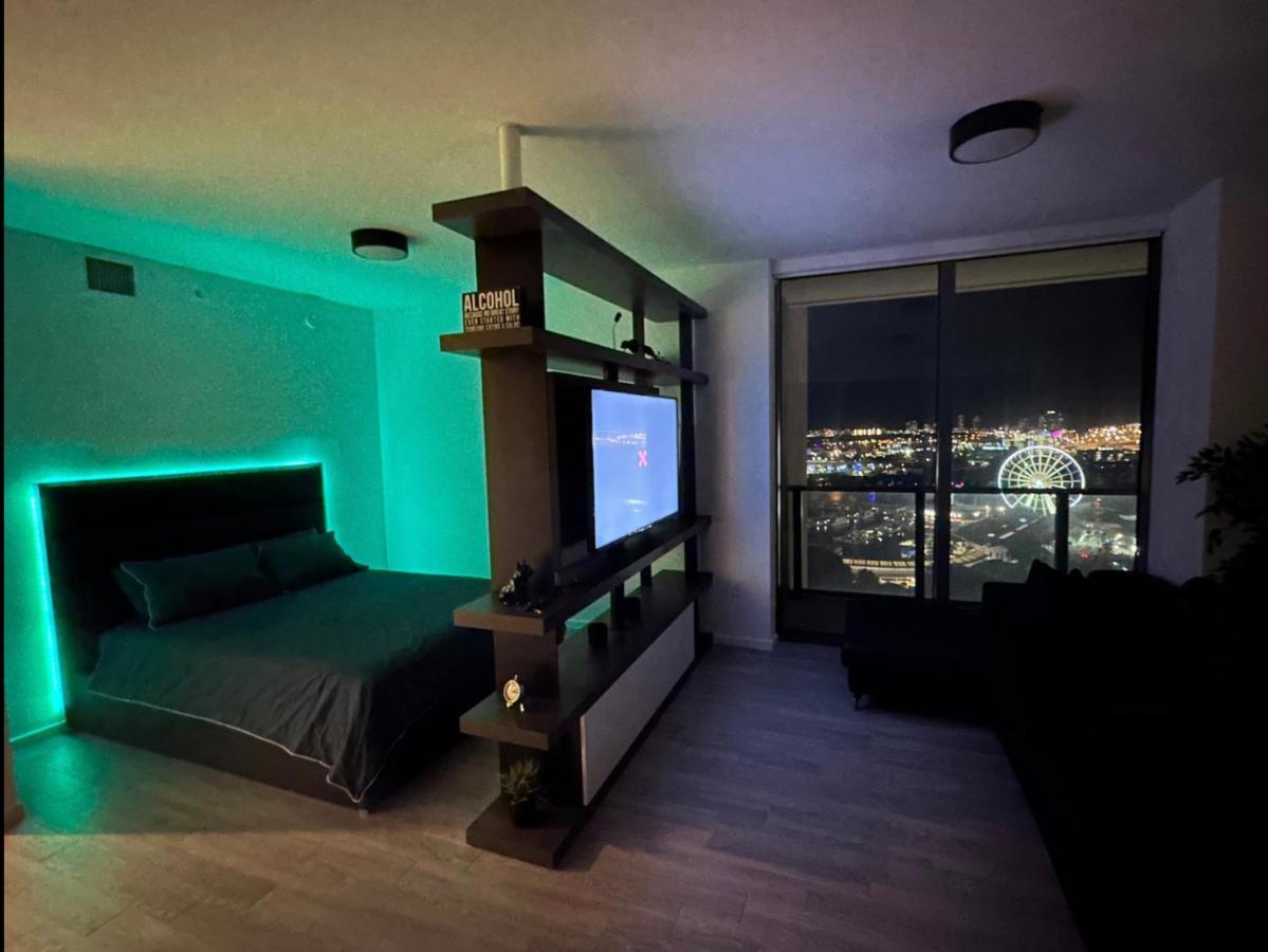 Beautiful Downtown Ocean View. Daire Miami Dış mekan fotoğraf